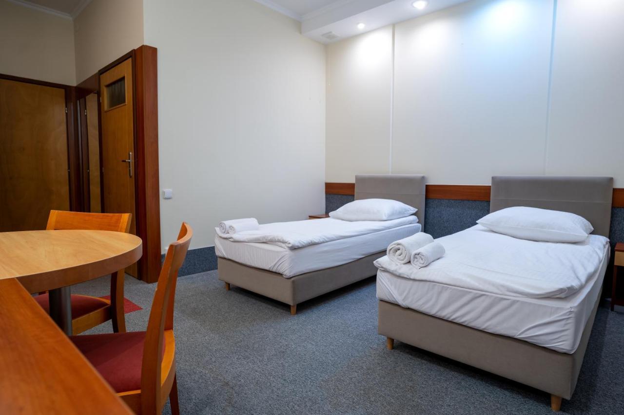 Hotel Lord غورليتسي المظهر الخارجي الصورة