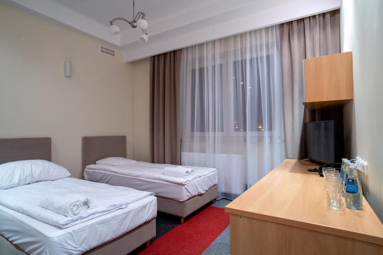 Hotel Lord غورليتسي المظهر الخارجي الصورة