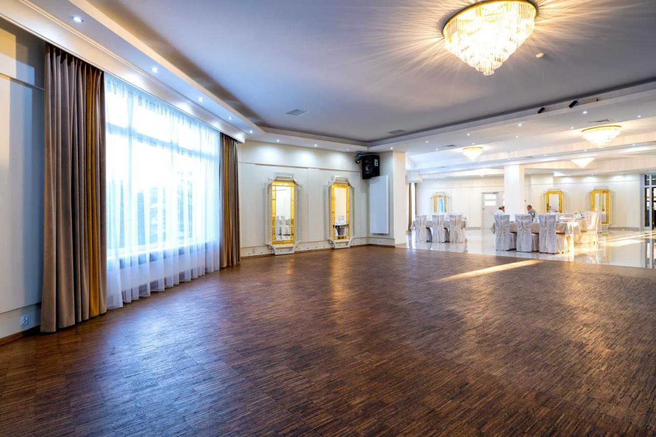 Hotel Lord غورليتسي المظهر الخارجي الصورة