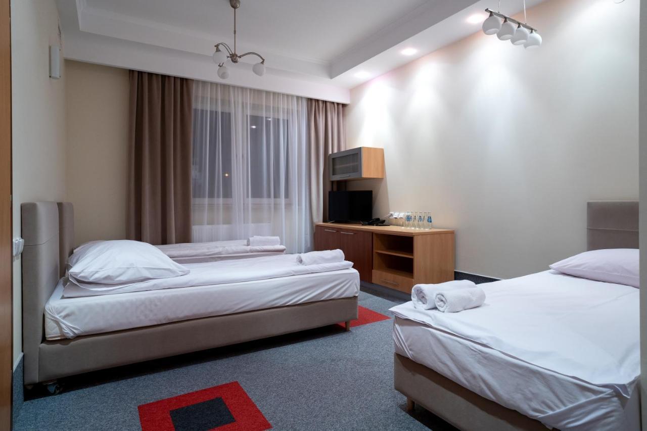 Hotel Lord غورليتسي المظهر الخارجي الصورة
